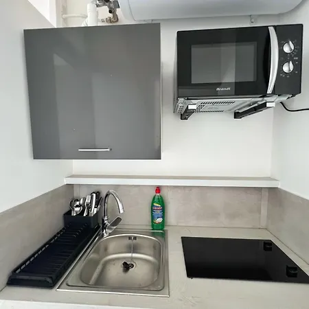 Apartment Charmant Studio Refait A Neuf
